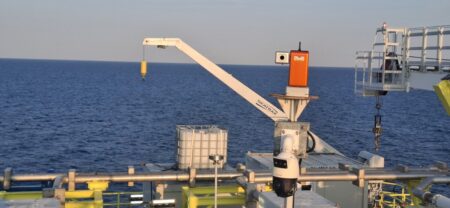 Ultimate laser on offshore helideck keeping seabirds away